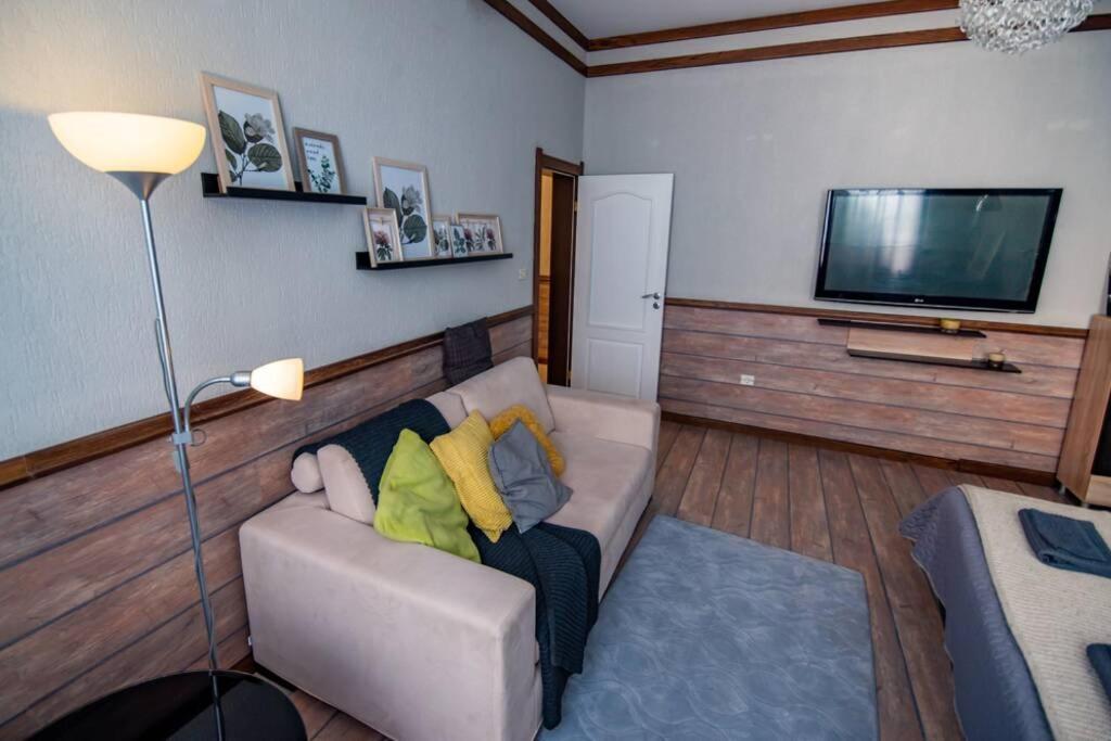 Huge Stylish Apartment Monroe 1 / City Centre プロヴディフ エクステリア 写真
