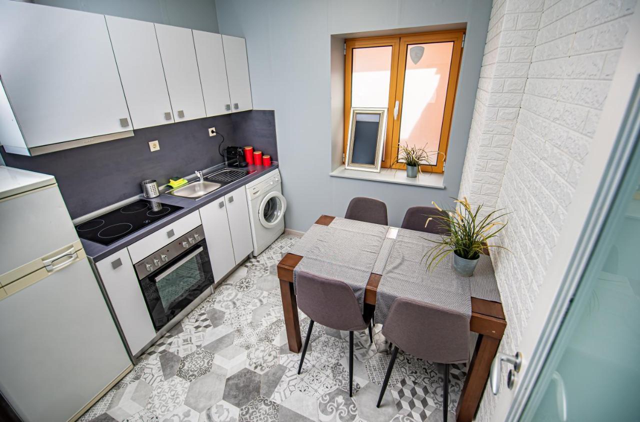 Huge Stylish Apartment Monroe 1 / City Centre プロヴディフ エクステリア 写真